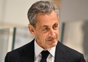 Новини світу - Екс-главу Франції Саркозі суд визнав частково винним у "лівійській справі"