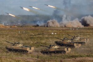 Новини світу - "Критичні дні". Старт навчань в Білорусі