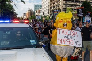 Новини світу - США охопили масові акції проти політики Трампа