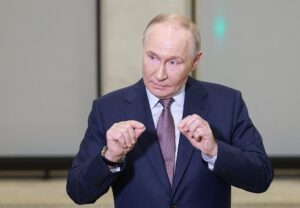Новини світу - Путін пригрозив "відповіддю" за удари Tomahawk