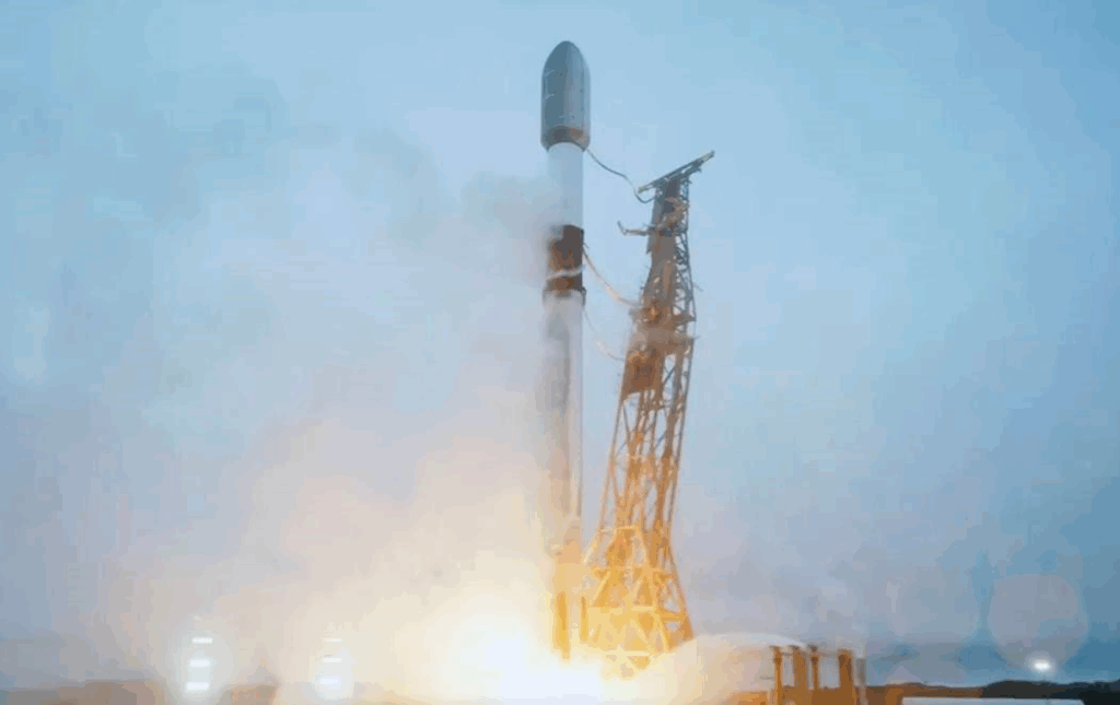 Новини світу - SpaceX подолала позначку у 10 000 супутників Starlink