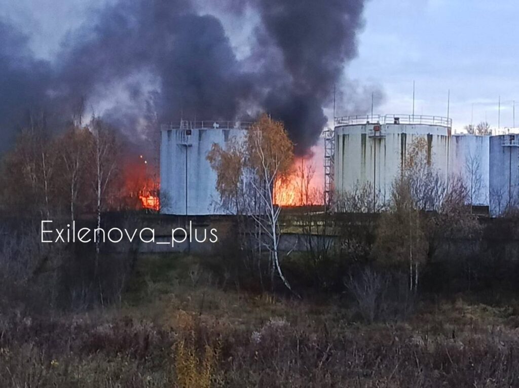 Новини світу - У Підмосков'ї зайнялася нафтобаза після атаки БпЛА