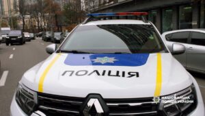 «Працевлаштовували» на керівні посади в Офісі Президента: Нацполіція затримала групу шахраїв