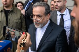 Новини світу - Іран заявив про повну зупинку збагачення урану