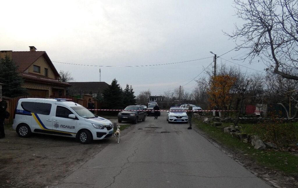 Новини України - На Запоріжжі п'яний поліцейський відкрив вогонь по військових