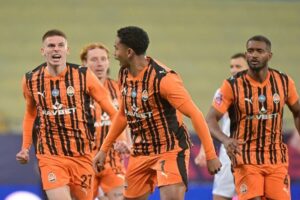 Новини спорту - Призи УПЛ у Шахтаря: клуб забрав дві головні нагороди туру