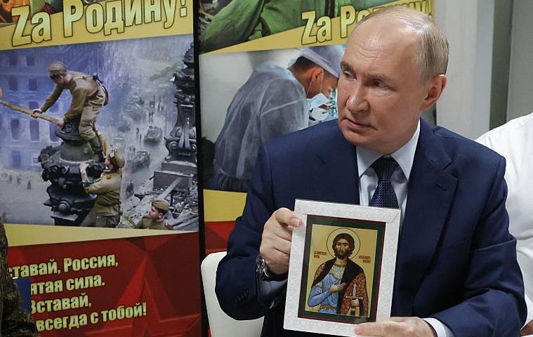 Новини світу - Путін запровадив в РФ цілорічний призов до армії