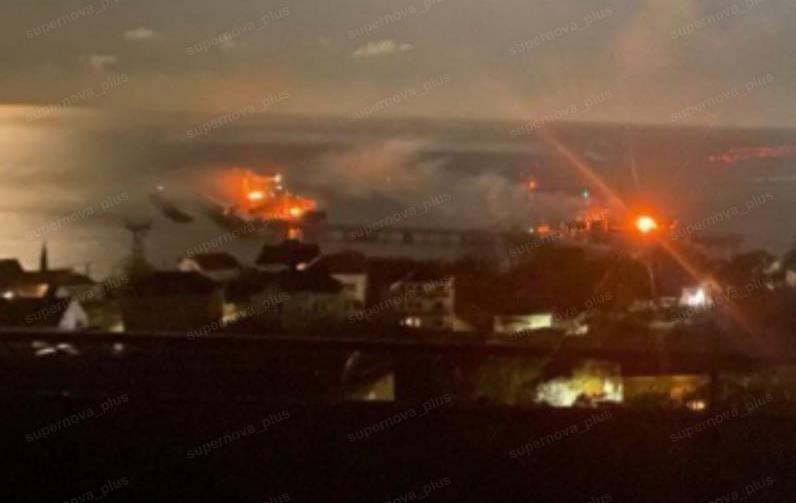 Новини світу - У РФ визнали влучання у порт і танкер в Туапсе