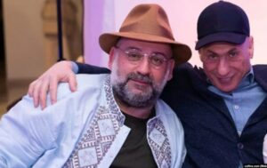 Новини України - Зеленський ввів санкції проти Міндіча і Цукермана