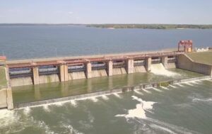 Новини України - На Харківщині через удари по дамбі тисячам людей може загрожує підтоплення