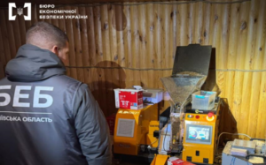 Новини України - На Київщині ліквідували підпільний цех із виготовлення сигарет