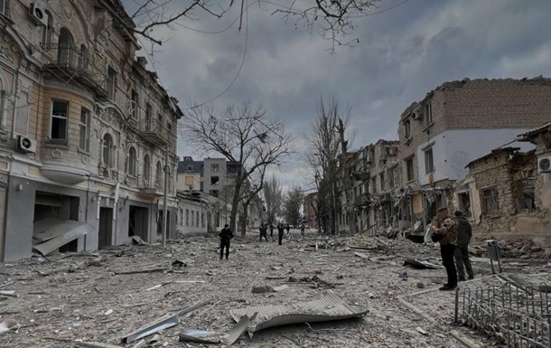 Новини України - Росіяни вдарили по Херсону, є жертва