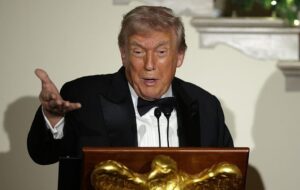 Новини світу - Трамп прокоментував обговорення "мирного плану" в Парижі