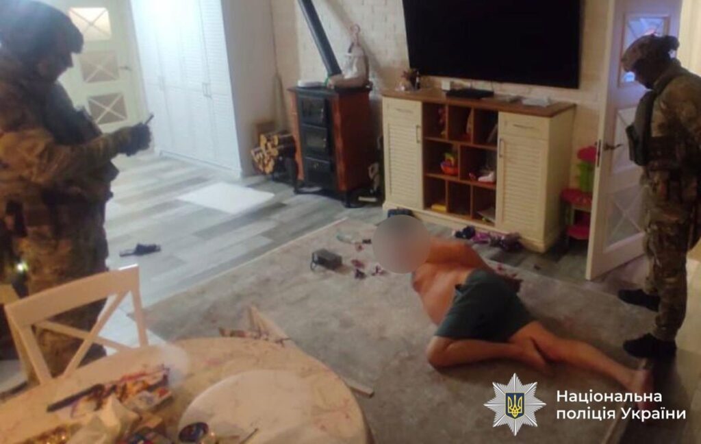 Новини України - У Вінниці банда вимагала у підприємців $200 тисяч