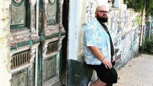 Новини культури - Відомий блогер відреагував на чутки про свою мобілізацію