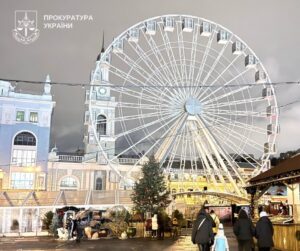 Новини Києва - Суд постановив закрити Колесо огляду на Подолі