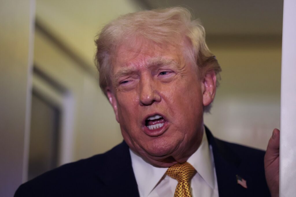 Новини світу - Трамп вимагає повний доступ до ресурсів Венесуели