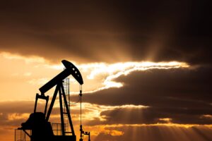 Новини бізнесу - Ціни на нафту почали зростати після рекордного падіння - ЗМІ